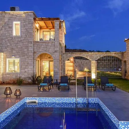 With Private Pool In *